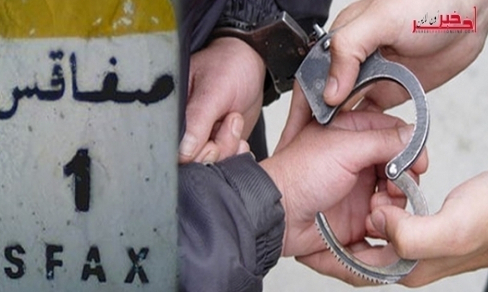 صفاقس/ عمرها 1800 سنة..القبض على 3 أنفار  و تتبّع 5 آخرين متّهمين بسرقة الصّخرة الأثريّة