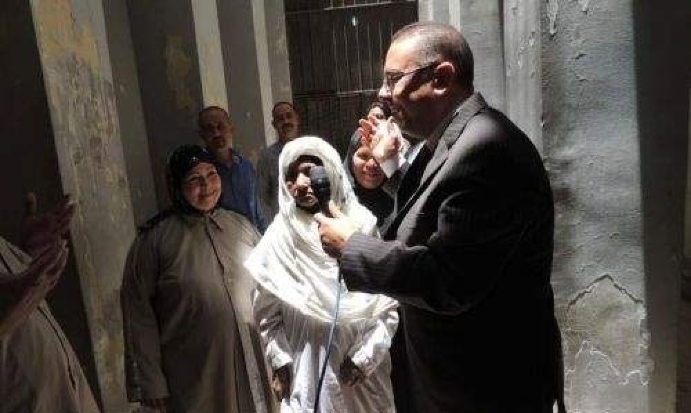 مصر / قتلتْ إبنها ، الإفراج  عن عجوز الـ 103 سنة في إطار عفو رئاسي