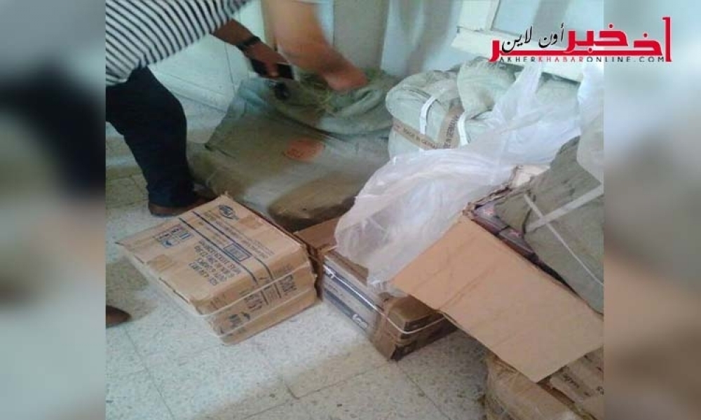 صور/  قفصة : حجز بضاعة مُهرّبة بقيمة 140 ألف دينار