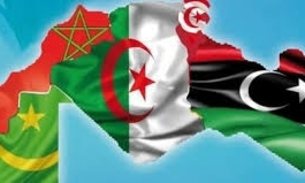 الطيب البكوش يدعو إلى تقديم ملف ترشّحٍ مشترك بين دول المغرب العربي الخمس لمونديال 2030