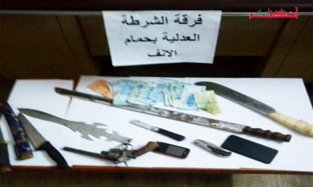 بن عروس / القبض على شخصٍ محل 5 مناشير تفتيش وحجز سلاح ناري