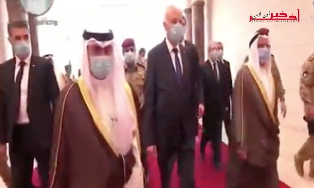 رئيس الجمهورية يصل للكويت لتقديم واجب العزاء  