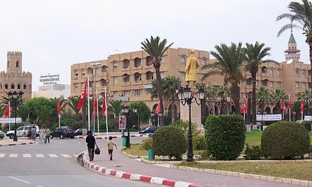المدير الجهوي للصحة بالمنستير : 127 إصابة جديدة بكورونا وعدد الإصابات يرتفع إلى 1800 حالة