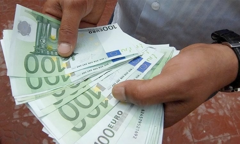 وحدات الحرس تحجز 100 ألف أورو مزيّفة لدى أحد متساكني سيدي بوزيد