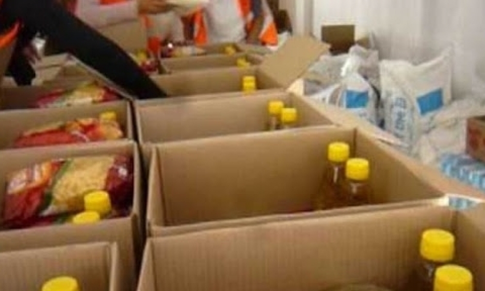 القصرين / إعطاء إشارة إنطلاق توزيع  المساعدات الإجتماعيّة لفائدة 2000 عائلة