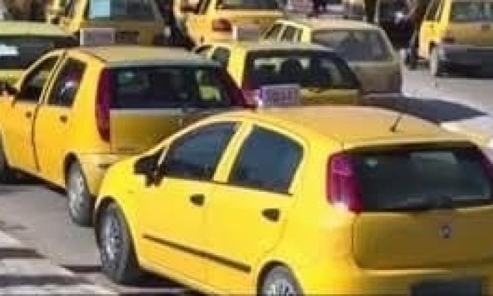 تحرك جماعي لأصحاب التاكسي الفردي وسط العاصمة 