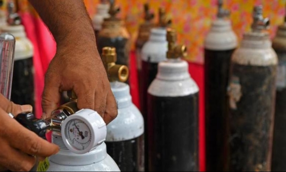وزارة الصحة : تواصل إجتماع خليّة الأزمة للبحث في سبل تسخير باخراتٍ وصهاريج لجلب الأوكسجين