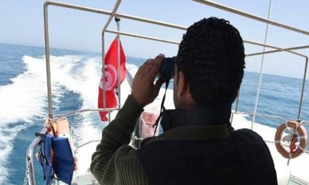 سوسة / من بين المجتازين إمرأة وأبناؤها، إحباط عمليّتَيْ إجتيازٍ للحدود البحريّة