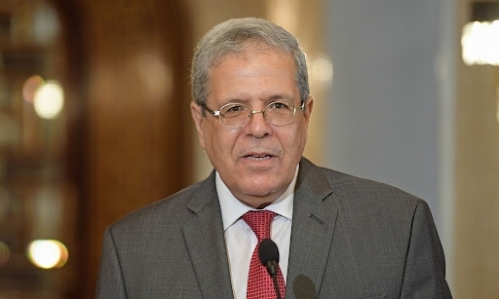 وزير الشؤون الخارجية يتحوّل إلى الجزائر 