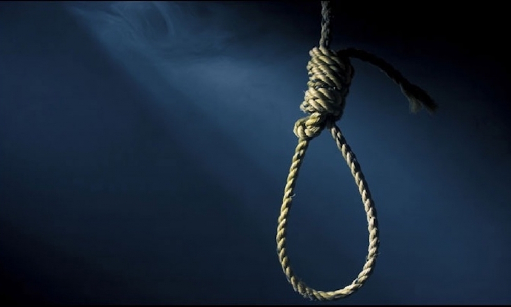 القلعة الكبرى / شابّ ينتحر شنقًا حزنًا على وفاة والدته