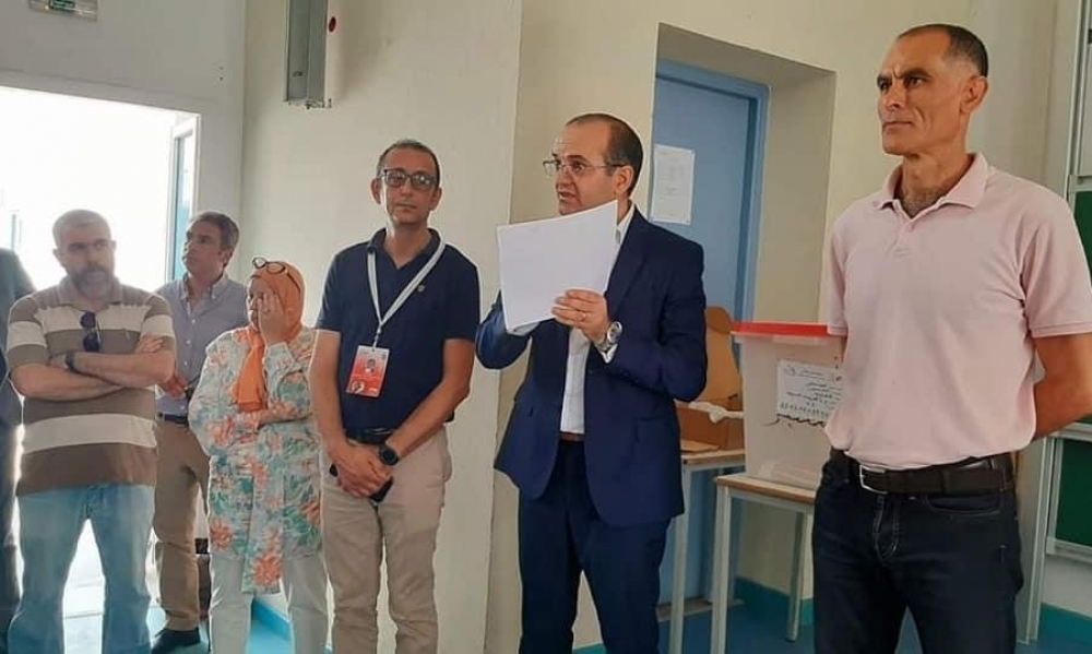 رئيس هيئة الانتخابات يؤكد خلال زيارات تفقدية للهيئات الفرعية بالمنستير وسوسة والقيروان  على ضرورة الالتزام بواجب الحياد