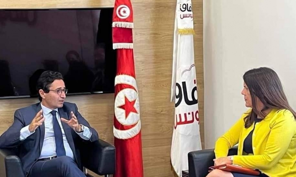 القائمة بأعمال السفارة الأمريكية بتونس تلتقي رئيس حزب آفاق تونس... التفاصيل