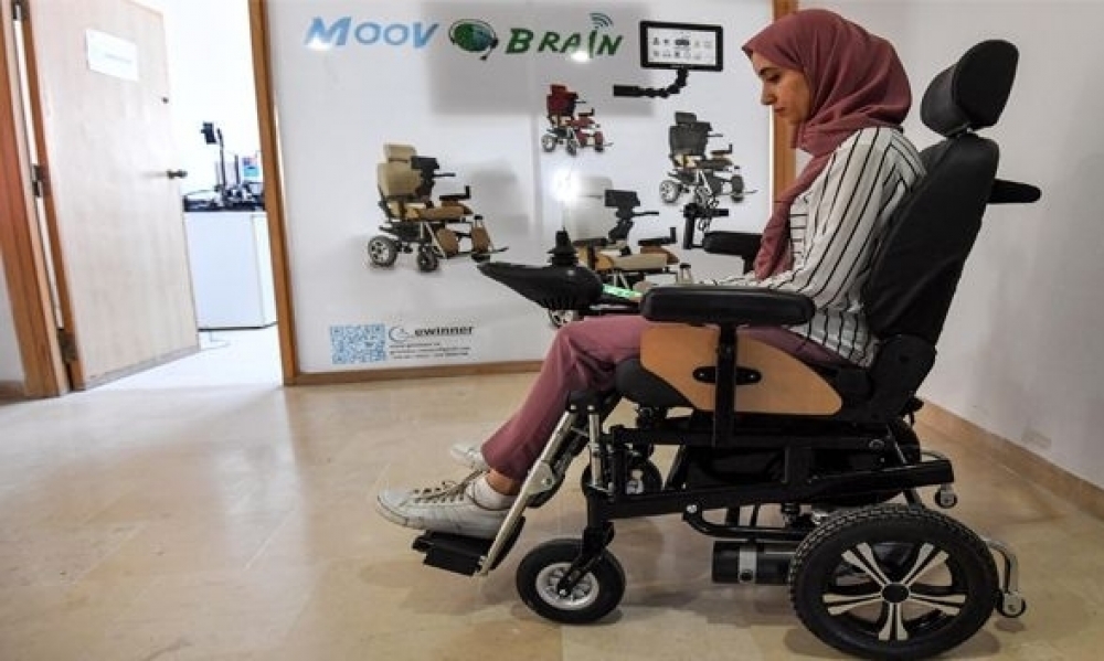 مخترعات تونسيات يتحصلن على المرتبة الثالثة في مسابقة عالمية بفضل تكنولوجيا الكرسي المتحرك الذكي