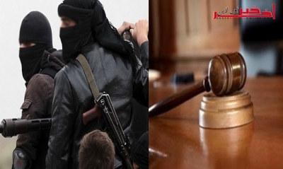 خطّطوا لتفجير معبد الغريبة وحافلات تابعة للجيش الوطني ، محاكمة 20 عنصرا من تنظيم أنصار الشريعة درّبهم الإرهابي أحمد الرويسي لتفجير وزارة الداخليّة والقيام بإغتيالات