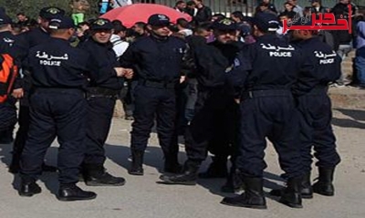 من بينها 1000 شرطي لمراقبة الحدود مع تونس/ حالة من الاستنفار في الجزائر و نشر 60 ألف شرطي .. الأسباب
