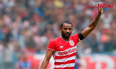 رسمي: صابر خليفة يجدد عقده مع النادي الإفريقي إلى غاية 2019
