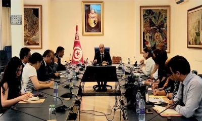 وزير السياحة يدعو إلى تقديم عروض خاصة للسائح التونسي وبأسعار مناسبة